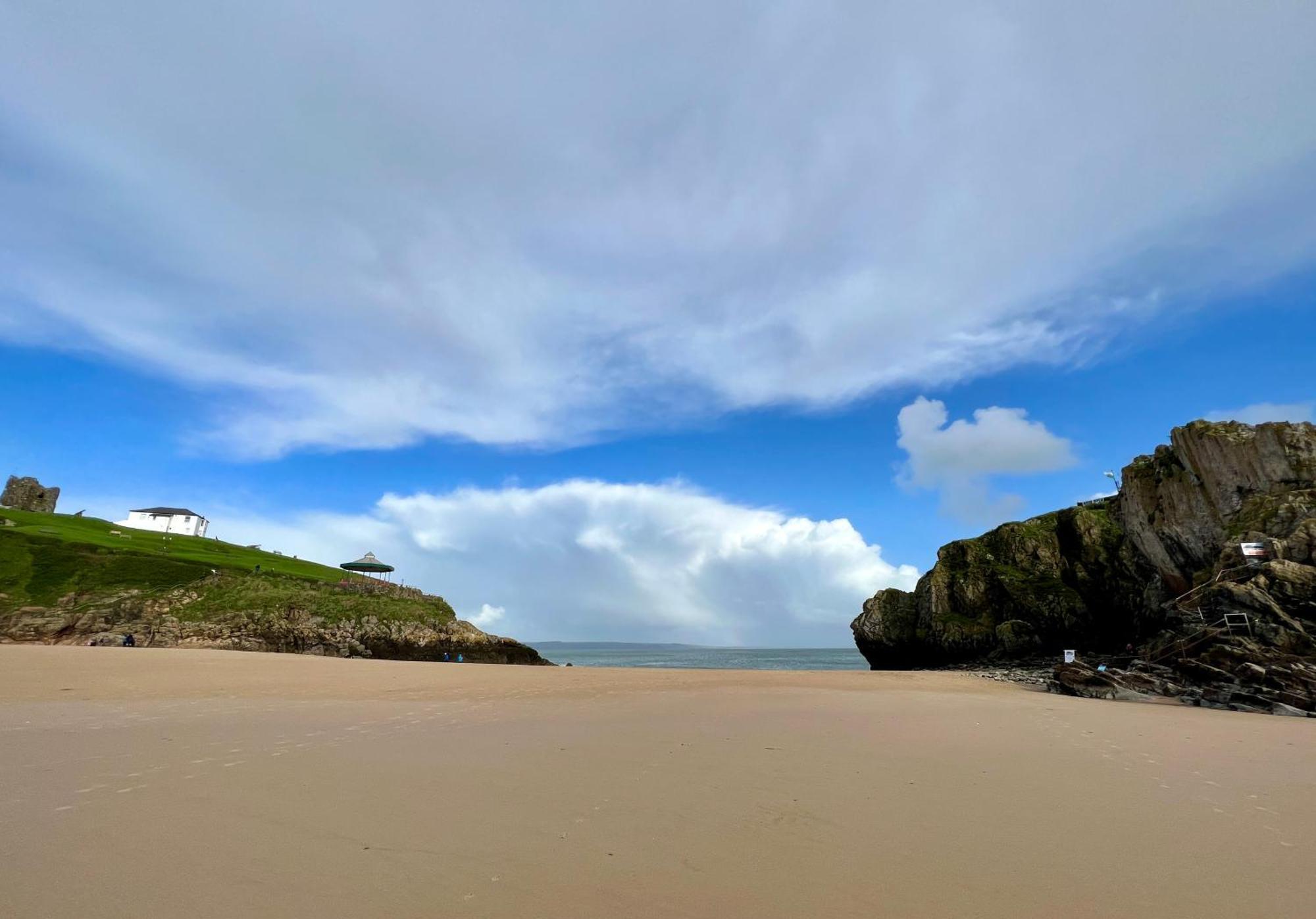 Roseberry House Bed & Breakfast Newcastle Emlyn Ngoại thất bức ảnh